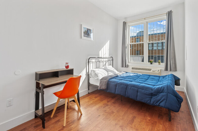 Foto del edificio - Shared/Private Rooms in Modern Co-Living Apt