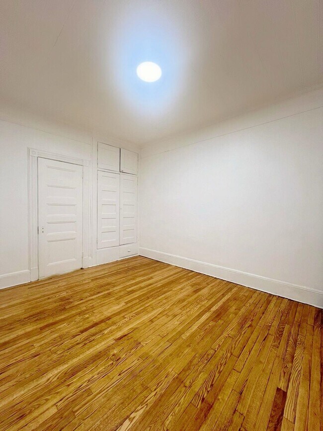 Foto del edificio - 102 40th St