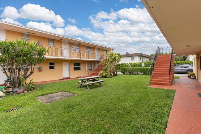 Foto del edificio - 3800 SW 102nd Ave