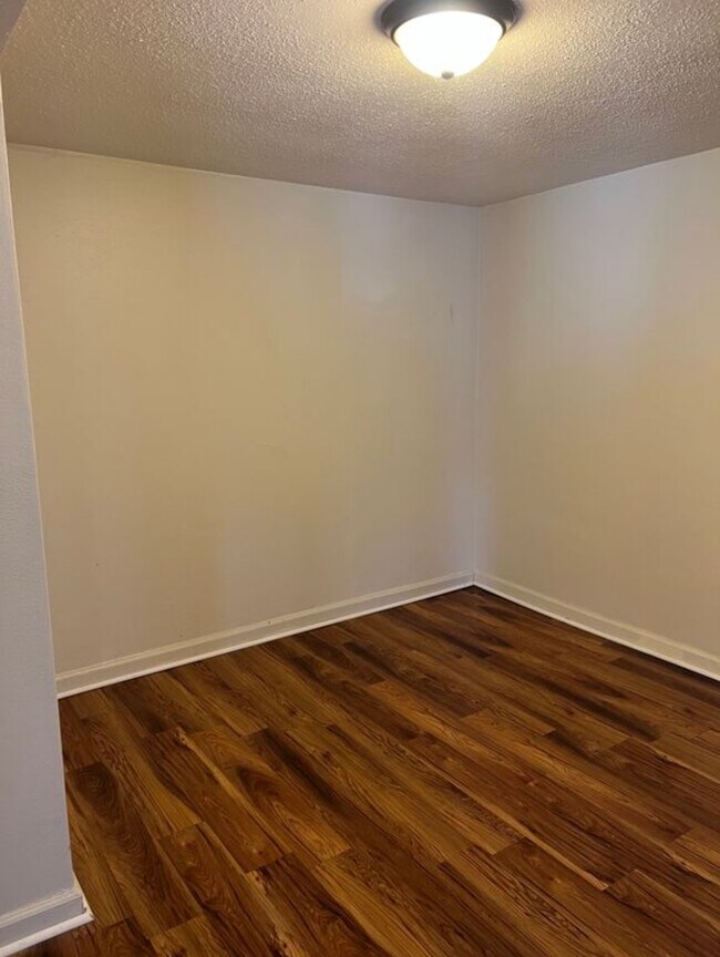 Foto del edificio - 422 Winona St