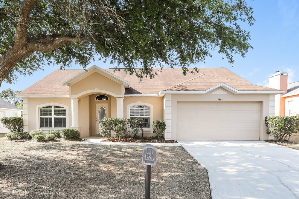 Foto principal - 3460 Stoneway Dr