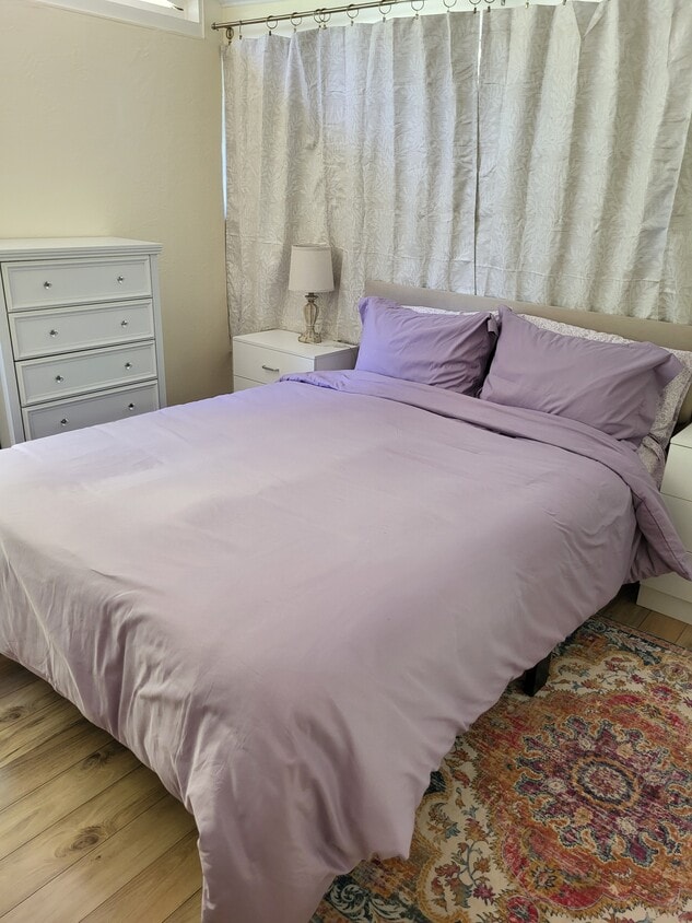 Building Photo - 1033 Broadmoor Dr