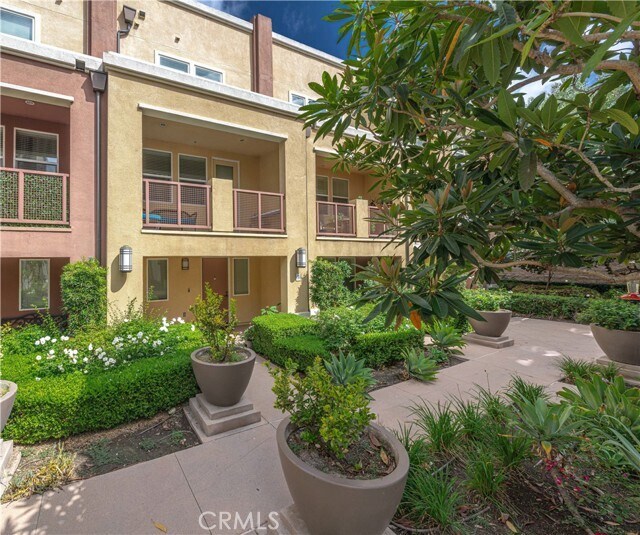 12850 Palm St Unit 5, Garden Grove, CA 92840 Condo for Rent in Garden