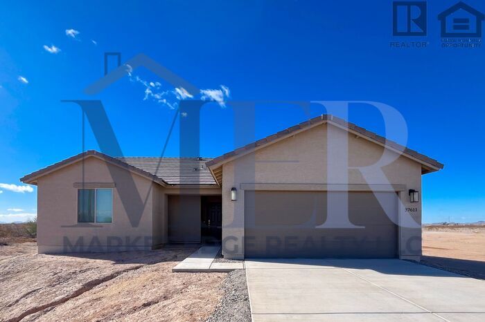 Primary Photo - 3Bed/2Bath House in Tonopah! $399 MOVE-IN ...