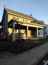 Building Photo - 2032 George St