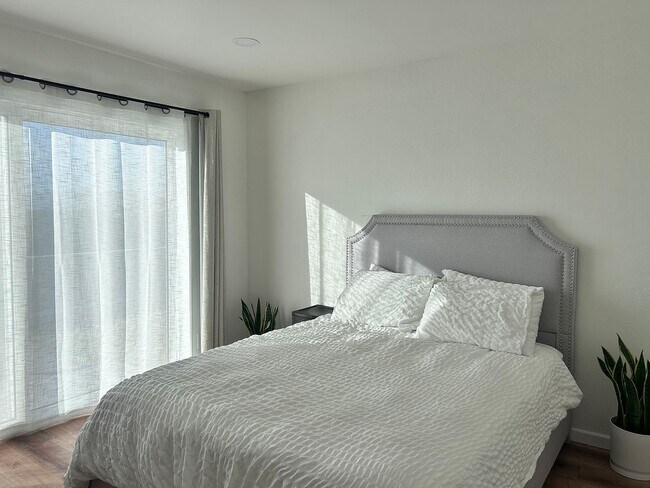Foto del edificio - 635 River View Dr