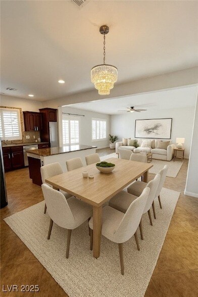 Foto del edificio - 1056 Calvia St