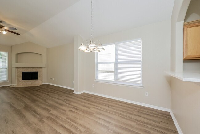 Building Photo - 2221 Nicholas Crossing
