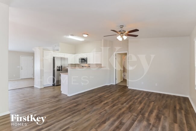 Building Photo - 4099 S Apache Well Dr