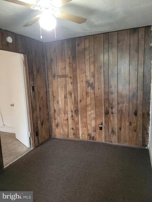 Building Photo - 835 W Marshall St Building Photo - 835 W Marshall St