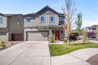 Building Photo - 20646 SE Gemstone Ave
