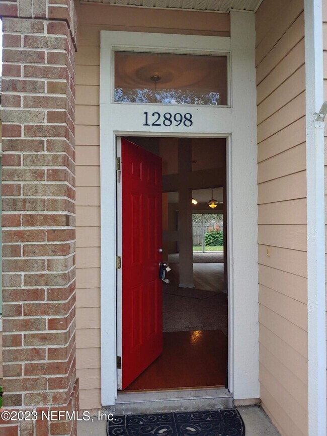 Foto del edificio - 12898 Quincy Bay Dr