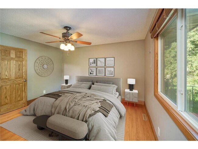 Foto del edificio - 8106 Dakota Ln