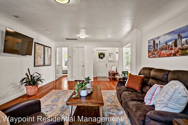 Building Photo - 3 br, 2 bath House - 2200 N 9th Street
