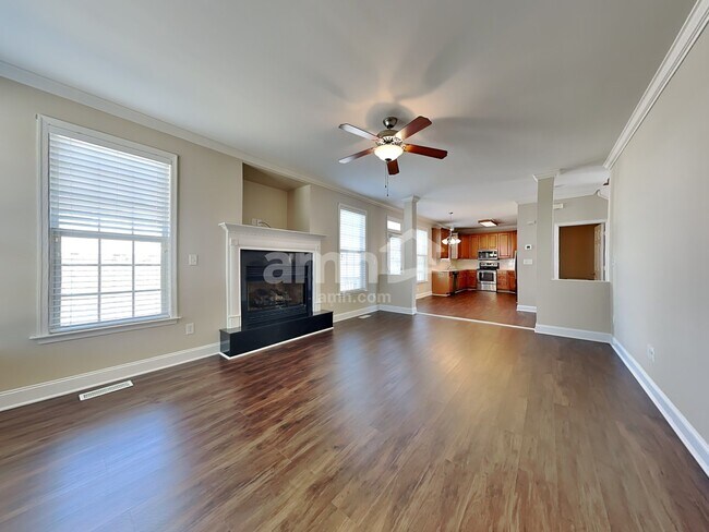 Building Photo - 6730 Brook Stone Court