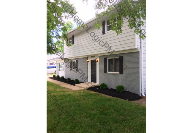 Building Photo - EAST SIDE 4 BR RECENTLY UPDATED!  AVAILABLE NOW!