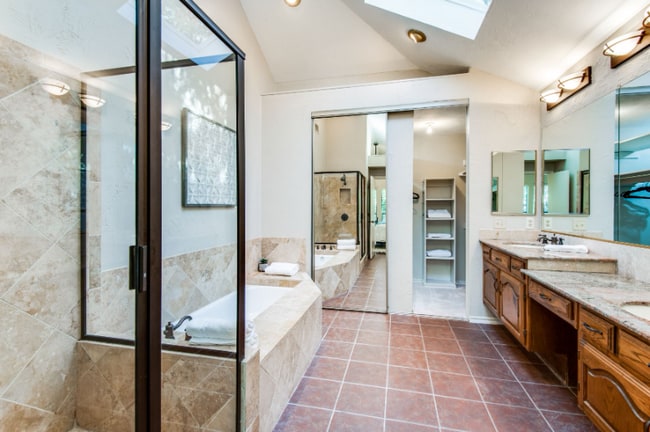 Photo - 1624 Sutters Mill Dr House