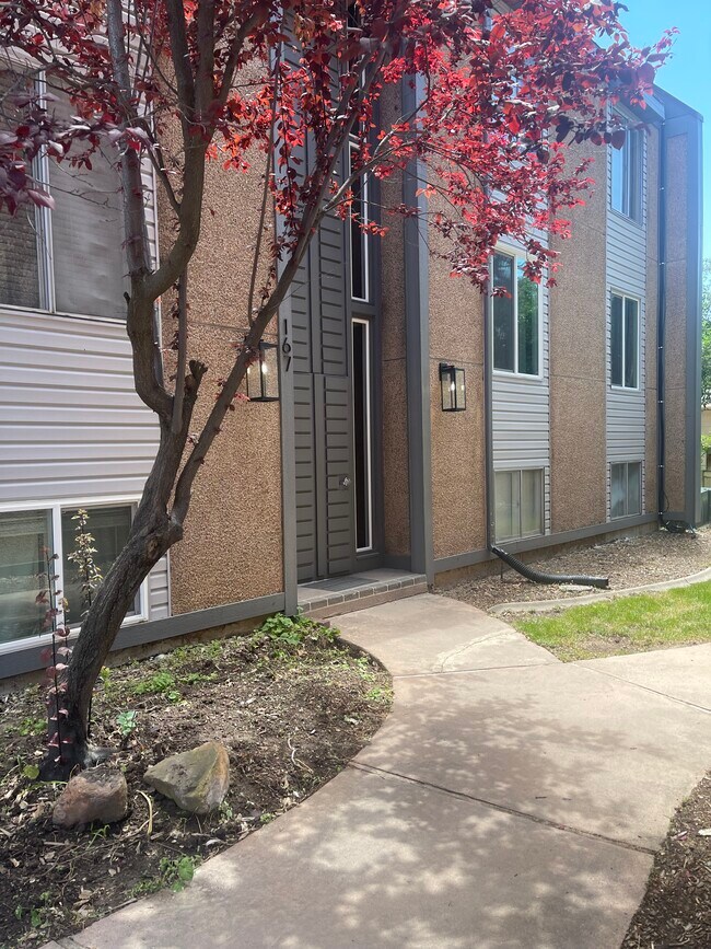 Front of building - 167 E 100 N