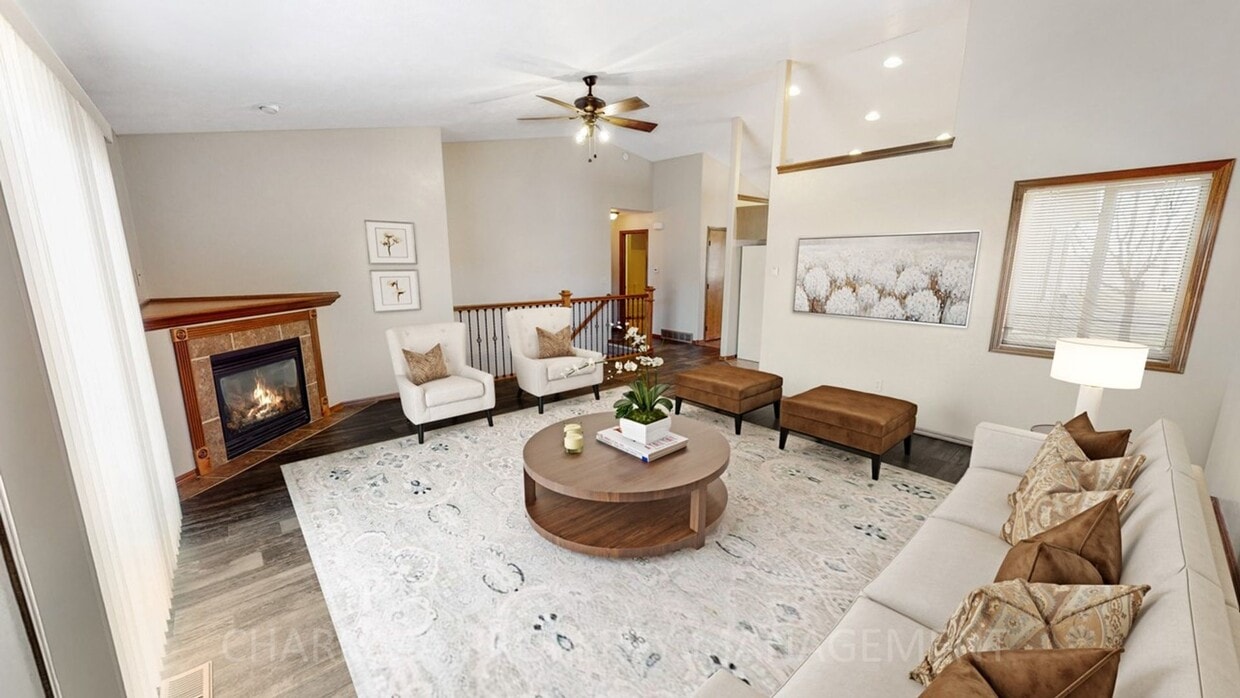 Primary Photo - RARE TO FIND 4 BEDROOM, 2 BATH TOWN HOME, ...