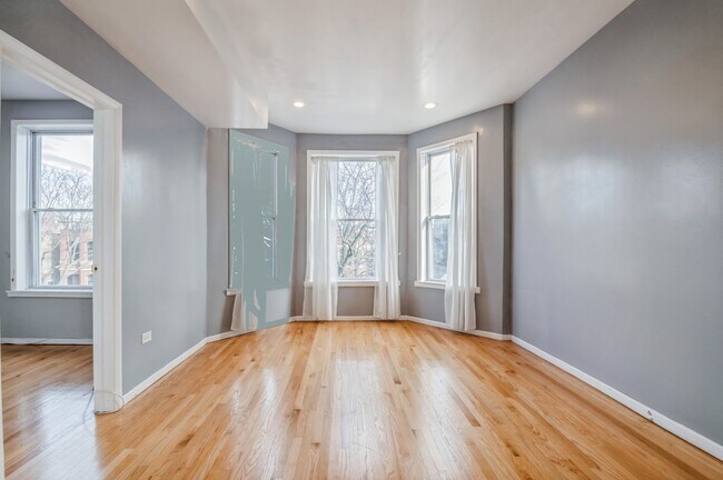 Foto del edificio - 3414 N Leavitt St