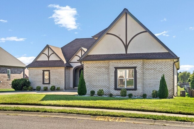 Building Photo - Pet Friendly on Exit 8!
