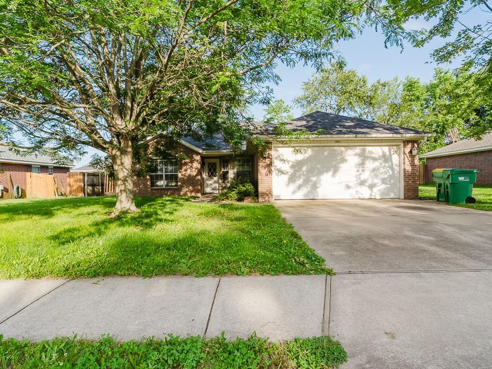 Foto principal - 551 D St