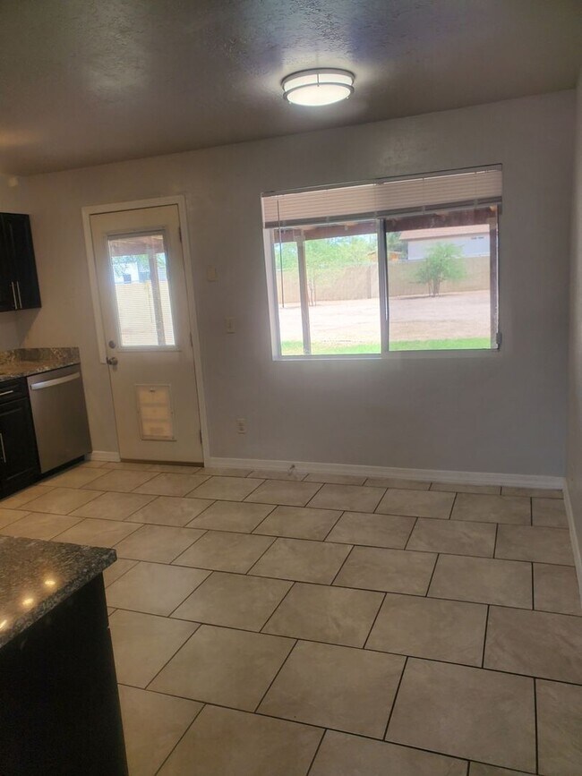 Foto del edificio - 3BR House in Mesa with RV gate and no HOA