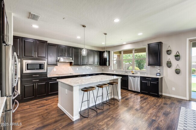 Foto del edificio - 11875 W Lone Tree Trail