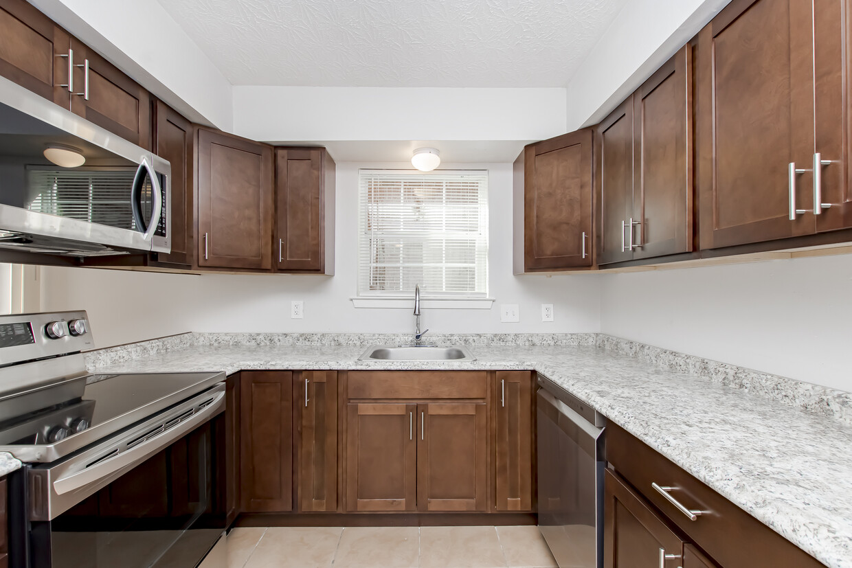 New Kitchen - 8457 Governor Dr