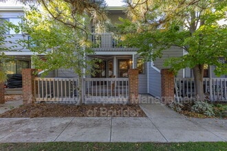 Building Photo - 5056 Buckingham Rd