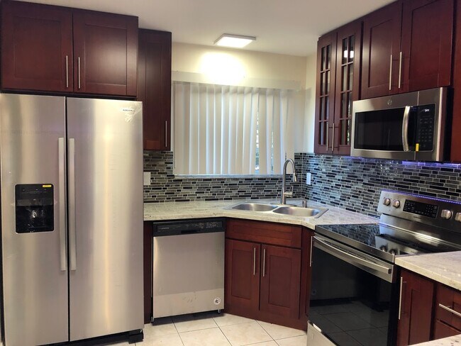 New Kitchen - 105 Oak Rim Way