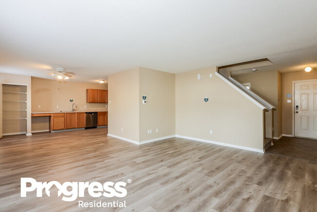 Building Photo - 2371 Summerwood Ln
