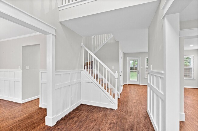 Foto del edificio - 4BR/2.5BA Home in Hickory School District ...