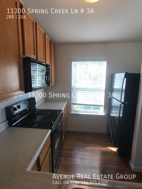 Foto del edificio - 11300 Spring Creek Ln