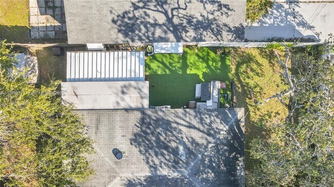 Foto del edificio - 709 SW 7th Ave