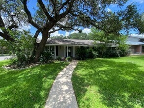 Building Photo - 10314 Charter Grove