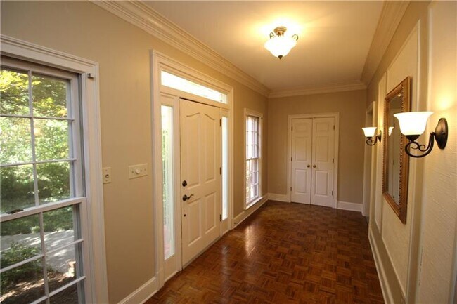Building Photo - 11575 Mountain Laurel Dr