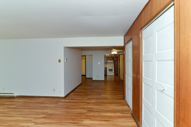 Building Photo - 3233 Dody Avenue, Unit #5