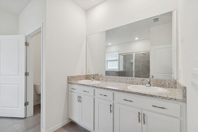 Building Photo - 7139 Steer Blade Dr