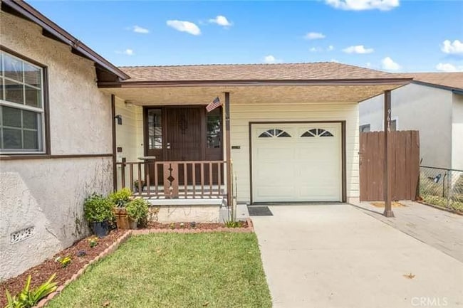 Building Photo - 9619 Wampler St