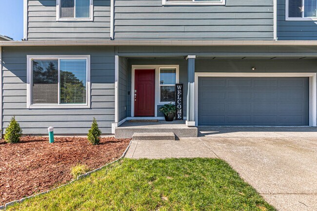 Foto del edificio - Modern 4-Bedroom Lacey Home