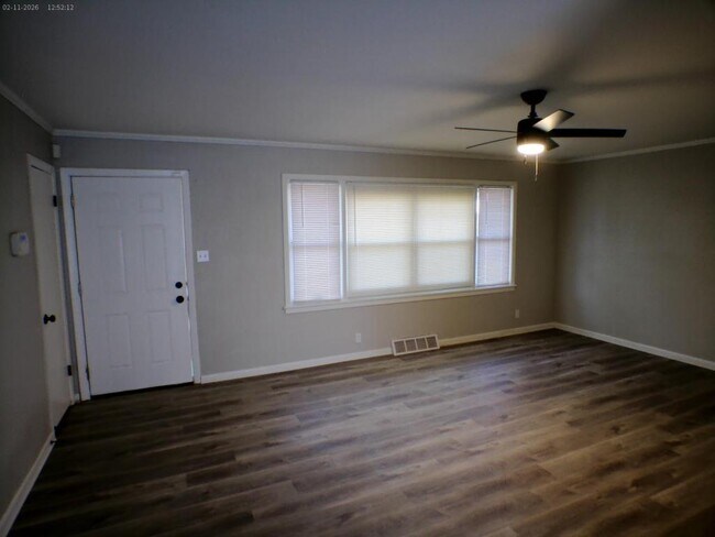 Foto del edificio - 2815 S Hawthorne Ave