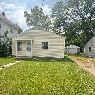 Building Photo - 1329 Roosevelt Ave