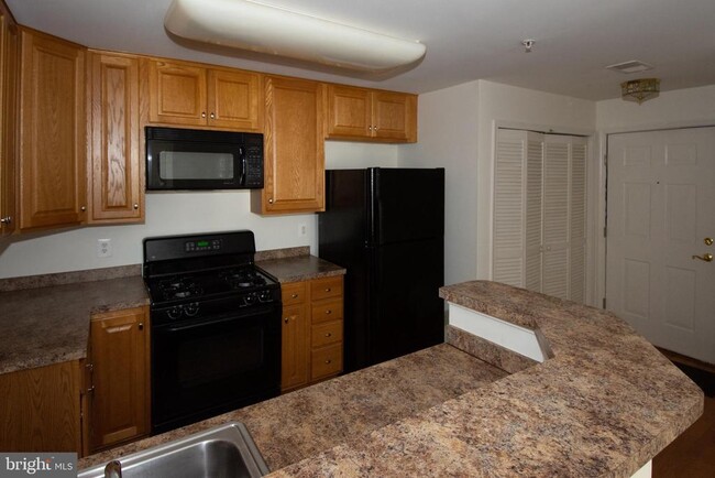 Foto del edificio - 21197 McFadden Square
