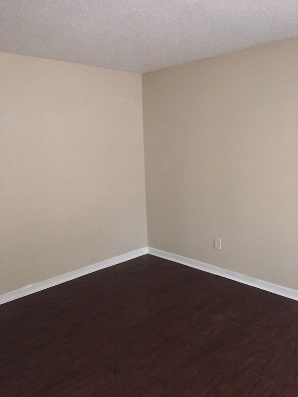 Building Photo - 3421 Piney Woods Ave