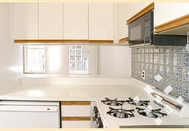 Building Photo - 235 East 81st Street