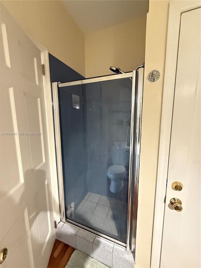 Foto del edificio - 1550 Jefferson Ave