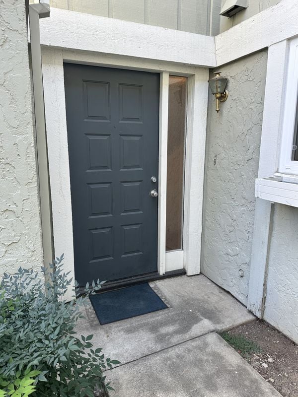 Foto del edificio - 101 Redding Rd