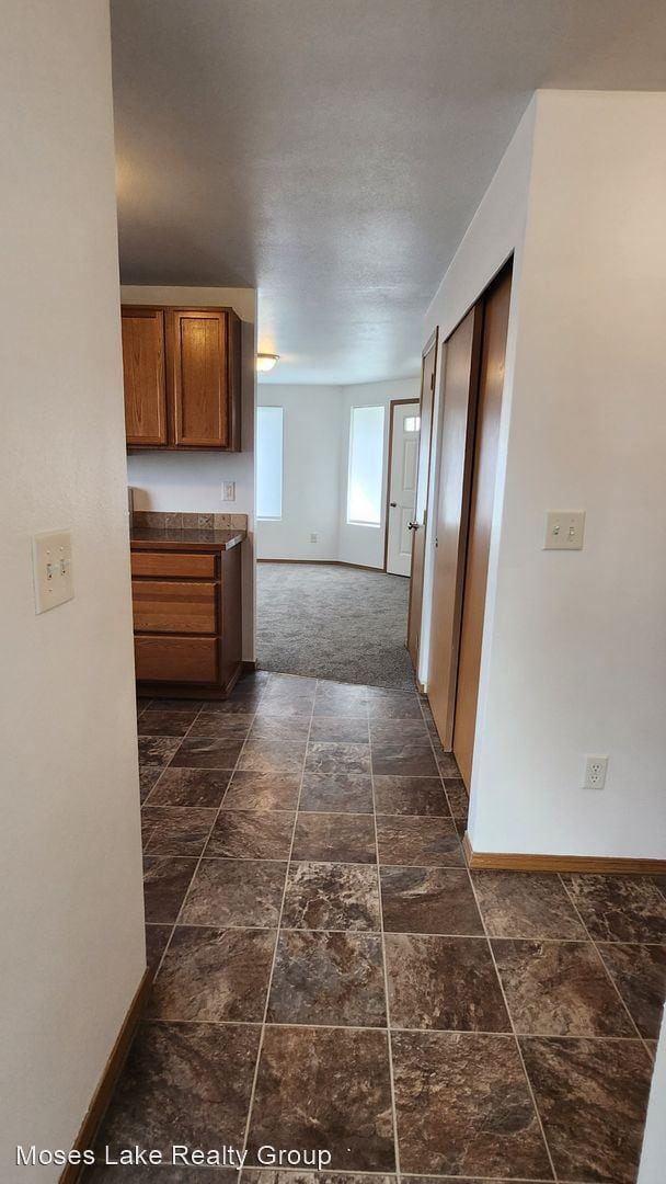 Building Photo - 2 br, 1 bath House - 10748 Road 4 NE #7
