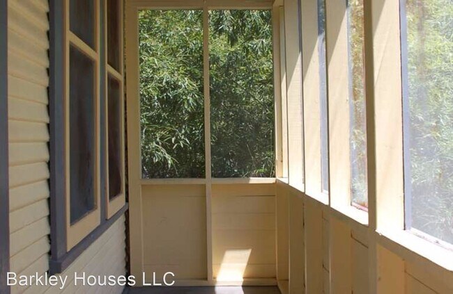 Building Photo - 1 br, 1 bath House - 2805 Dancy